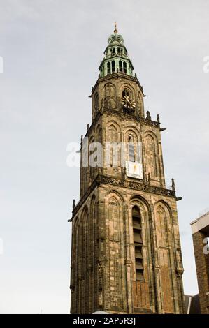 Martinitoren a Groningen, il campanile della chiesa più alta della città di Groningen, Paesi Bassi Foto Stock