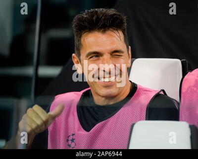 Torino - Ott 22, 2019: Gianluigi Buffon sorrisi. Juventus - Lokomotiv Mosca. La UEFA Champions League. Mathcday 3. Lo Stadio Allianz. Foto Stock