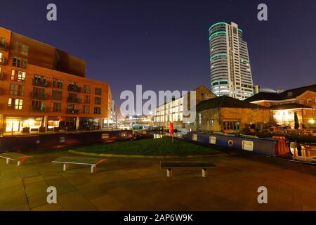 Bridgewater Place era l'edificio più alto di Leeds fino all'inizio della costruzione dell'Altus House. Foto Stock