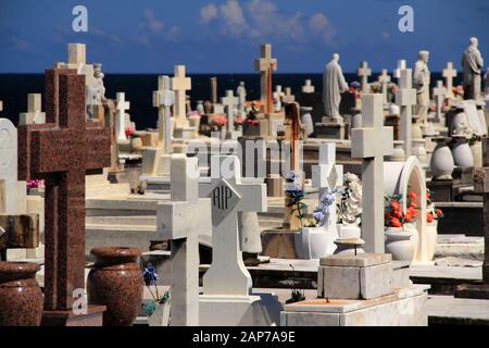 Lo storico e famoso Cimitero di Santa Maria Magdalena de Pazzis è una popolare attrazione turistica situata nella città di San Juan, a Porto Rico Foto Stock