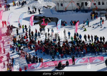 Losanna, Svizzera. Xxi gen, 2020. Kaishu Hirano (JPN) Snowboard : uomini Halfpipe finale di Leysin Park & Pipe durante il Lausanne 2020 Inverno Olimpiadi della Gioventù a Losanna, in Svizzera . Credito: Naoki Morita AFLO/sport/Alamy Live News Foto Stock