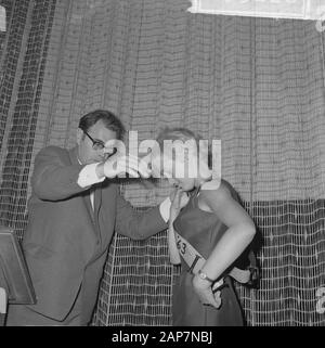 La principessa Cinestud 1963 Judith Bosch e Godfried Bomans Data: 13 settembre 1963 nome personale: Bomans, Godfried, Bosch, Judith Foto Stock