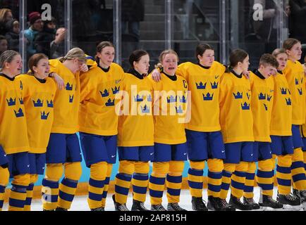 Losanna, Svizzera. 21st Gen 2020. I giocatori svedesi reagiscono dopo la finale di hockey su ghiaccio tra il Giappone e la Svezia ai Giochi Olimpici invernali della 3rd gioventù a Losanna, Svizzera, il 21 gennaio 2020. Credit: Xiao Yazhuo/Xinhua/Alamy Live News Foto Stock