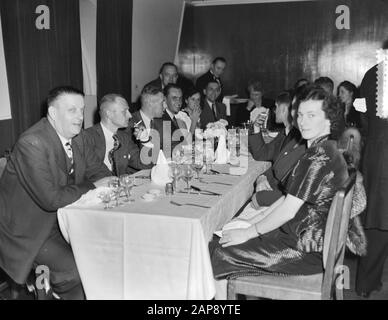 Congresso trasporto passeggeri ad Amsterdam Data: 29 Ottobre 1951 Località: Amsterdam, Noord-Holland Parole Chiave: Conferenze, trasporto passeggeri Foto Stock