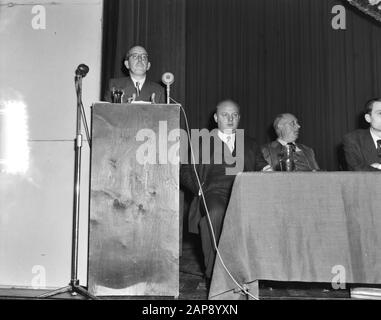 Congresso trasporto passeggeri ad Amsterdam Data: 29 Ottobre 1951 Località: Amsterdam, Noord-Holland Parole Chiave: Conferenze, trasporto passeggeri Foto Stock