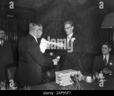 Offerta dello studente almanac (ASVA) Data: 7 febbraio 1958 Parole Chiave: Offerte, almanakken studente Nome dell'istituto: ASVA Foto Stock