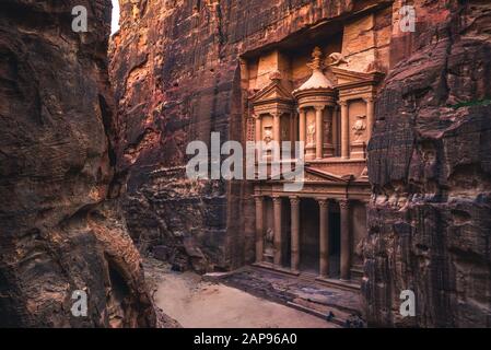 Al Khazneh (Tesoro) di Petra, Giordania Foto Stock