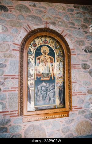 Meteora, Grecia - 19 Dicembre 2019: Interno Del Monastero Di Varlaam, Meteora, Grecia Foto Stock