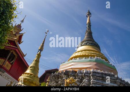 Thailandia Wat Muen Lan tempio buddismo buddista chiang mai Foto Stock