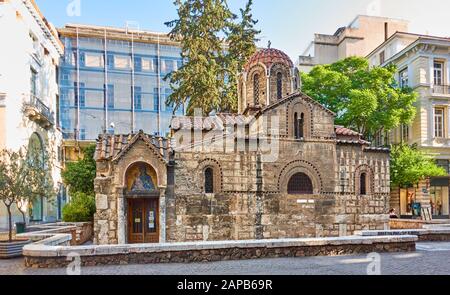 Atene, Grecia - 21 Settembre 2019: Chiesa Ortodossa Di Panaghia Kapnikarea Ad Atene Foto Stock