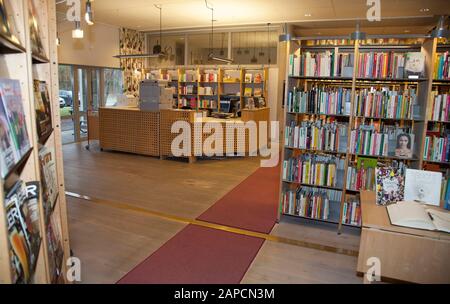 La casa del pasto in Grythyttan Närke.Part della Örebro University con istruzione in ristorante cibo e bevande.L'edificio è stato spostato dal Sevilla World´s fiera 1992, dove era svedese Pavillion.The biblioteca è uno dei più grandi in Scandinavia Foto Stock