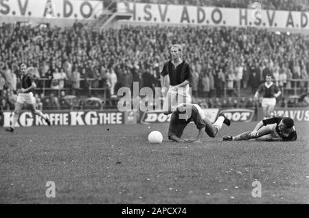 ADO v DWS 3-1. Dijkstra, portiere Jongbloed en Maarse (A) Data: 8 ottobre 1967 luogo: L'Aia, Zuid-Holland Parole Chiave: Sport, calcio Nome personale: Jongbloed, Jan Foto Stock