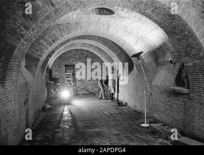Museo storico di Amsterdam quasi pronto. Uno dei cortili che non è pronto Data: 11 Novembre 1969 Località: Amsterdam, Noord-Holland Parole Chiave: Musei Foto Stock