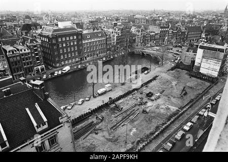 Bracking terreno Singel (Spuistraat)/Raadhuisstraat nr. 20, 20a: Paesaggio urbano con sfondo Westertoren Data: 30 gennaio 1980 luogo: Amsterdam, Noord-Holland Nome dell'istituzione: Westertoren Foto Stock