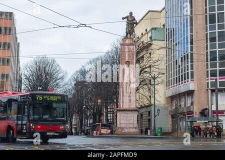 Statua di Diego Lopez de Haro a Bilbao, la più grande città dei Paesi Baschi, Spagna Foto Stock
