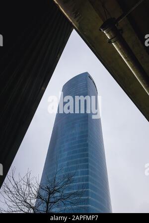 Torre Iberdrola a Bilbao, la più grande città dei Paesi Baschi, Spagna Foto Stock