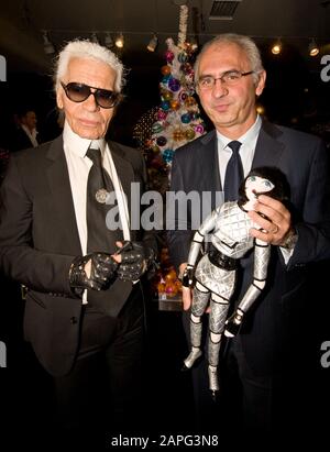 KARL LAGERFEL E PAOLO DE CESARE, GRANDI MAGAZZINI PRINTEMPS Foto Stock