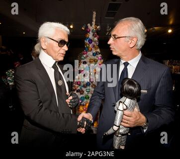 KARL LAGERFEL E PAOLO DE CESARE, GRANDI MAGAZZINI PRINTEMPS Foto Stock