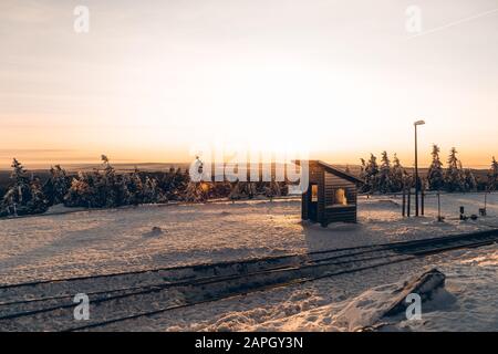 Alba in inverno sul Brocken Foto Stock