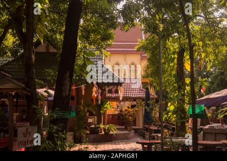 Il Wat Phan On nella città di Chiang mai nel nord della Thailandia. Thailandia, Chiang Mai, Novembre 2019 Foto Stock