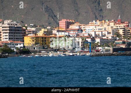 Candelaria, Tenerife, Spagna - 27 dicembre 2019, l'affascinante città di Candelaria a Tenerife, Isole Canarie, Spagna, Foto Stock