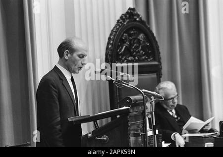 Sig. Nguyen Di Un in Camera dei rappresentanti. Caso Vietnamita Meridionale Data: 25 Agosto 1967 Luogo: Vietnam Nome Personale: Nguyen Van An Institutioningsnaam: Seconda Camera Foto Stock