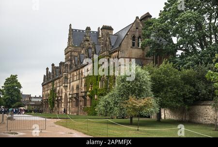 Cristo Chiesa Meadows costruire in un giorno di pioggia. Oxford, Inghilterra. Foto Stock