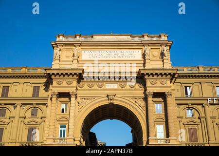 Piazza della Repubblica a Firenze. Foto Stock