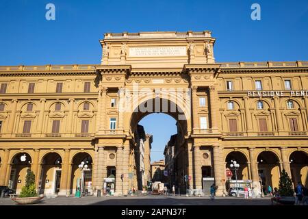 Piazza della Repubblica a Firenze. Foto Stock