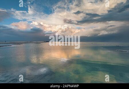 Tramonto panoramico sul Mar Morto Foto Stock