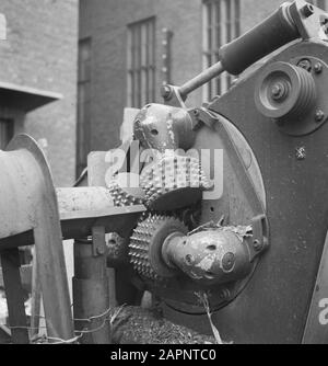 Lavorazione del legno, macchinari, attrezzi Data: Parole Chiave non date: Lavorazione del legno, macchinari, attrezzi Foto Stock