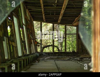 Pripyat, Ucraina, 20 Maggio 2019. Pripyat Cafe Abbandonato Foto Stock