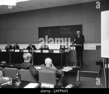 Assegnazione Rijkspostspaarbank Data: 30 Settembre 1965 Parole Chiave: Banche Nome Istituto: Rijkspostspaarbank Foto Stock