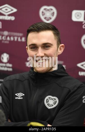 Tynecastle Park .Edinburgh.Scotland, Regno Unito. 24th Gen 2020. Hearts John Souttar conferenza stampa davanti alla Domenica Scottish Premiership Match con Rangers a Tynecastle. Tynecastle Park .Edinburgh.Scotland.Uk. 24th gennaio 2020 Hearts John Souttar conferenza stampa in anticipo di domenica Scottish Premiership Match con Rangers a Tynecastle. Credito: Eric mccowat/Alamy Live News Foto Stock