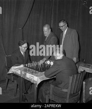 Primo turno Di Candidati Campionato del mondo di scacchi. Apertura mossa da mr. Ruel Data: 26 Marzo 1956 Parole Chiave: CHESKEN, round, tornei Foto Stock