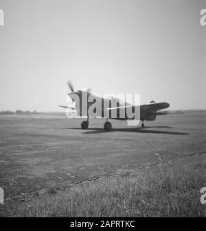 Rep. Aeroporti M.L. (Banjoemas, Semarang) A Curtiss P-40n Kittyhawk Data: Agosto 1947 Località: Indonesia, Indie Orientali Olandesi Foto Stock