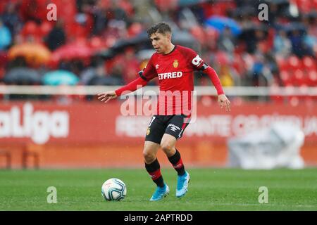 Palma De Mallorca, Spagna. 19th Gen 2020. Alejandro Pozo (Mallorca) Calcio : Spagnolo 'la Liga Santander' partita tra RCD Mallorca 4-1 Valencia CF allo stadio Son Moix di Palma de Mallorca, Spagna . Credito: Mutsu Kawamori/Aflo/Alamy Live News Foto Stock