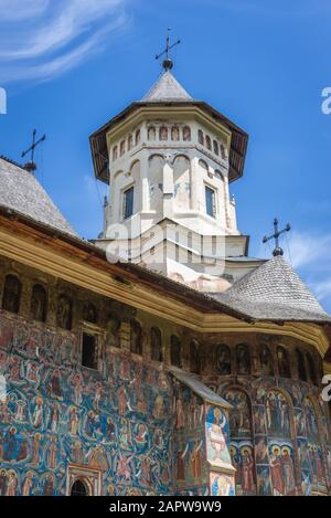 Monastero di Moldovita - monastero ortodosso rumeno situato nel comune di Vatra Moldovitei, contea di Suceava, Romania Foto Stock