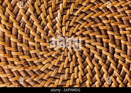 Tessuto wicker spirale trama di fondo Foto Stock