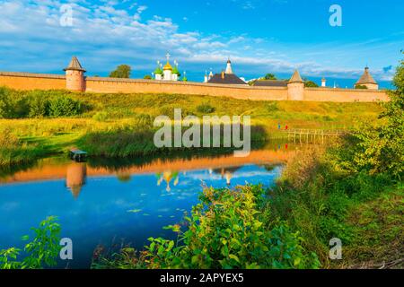 Paesaggio di Suzdal. La famosa città russa, parte dell'anello d'oro della Russia Foto Stock