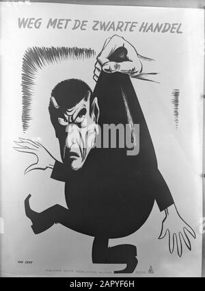 Riproduzioni della RVD, sezione poster Information Military Authority [strada con il traffico nero:] Data: 1945 Parole Chiave: Poster, seconda guerra mondiale Foto Stock