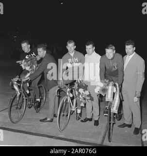 Premio dei campioni (ciclismo) Data: 3 settembre 1962 Parole Chiave: Ciclismo, honages Foto Stock