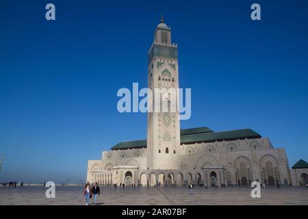 Una vista della moschea Hassan II nel mese di novembre a Casablanca, capitale economica del Marocco. Questa è la più grande moschea in Africa. Foto Stock