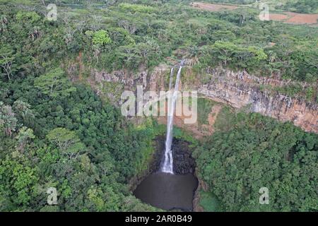 Cascata Chamarel nero fiume National Park. Foto Stock