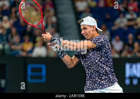 Melbourne, Australia. 25th Gen 2020. Melbourne, Australia. 25th Gen 2020. Alexei Popyrin Of Australia Al Campionato Australiano Di Tennis Aperto Del 2020 Day 6 Match Al Melbourne Park Tennis Center, Melbourne, Australia. 25 Gennaio 2020. ( © Andy Cheung/Arck Images/Arckimages.com/Uk Tennis Magazine/International Sports Fotos) Credito: Roger Parker/Alamy Live News Foto Stock