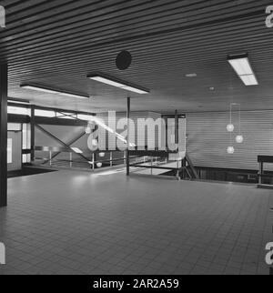 Mense, Ice rinks artificiale, interno Data: 1973 luogo: Assen Parole Chiave: Interni, mense, bancarelle d'arte Foto Stock