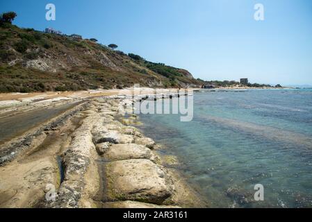 Famosa Scala del Turci, bianche scogliere di arenaria nei pressi di Agrigento in Sicilia Foto Stock