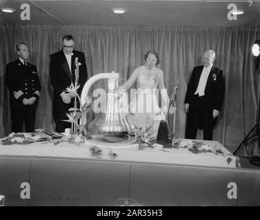 Test ufficiale Statendam e battesimo della Principessa Beatrix Test ufficiale Statendam e battesimo della Principessa Beatrix Data: 23 gennaio 1957 Nome personale: Beatrix, principessa Foto Stock