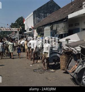 Indonesia al momento della visita di Stato 1971 Data del mercato: 26 agosto 1971 Località: Indonesia Parole Chiave: Mercati Foto Stock