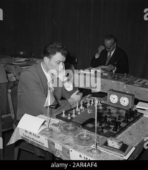 Primo turno Di Candidati Campionato del mondo di scacchi. A bordo Dr. Filip Data: 26 Marzo 1956 Parole Chiave: Scacchi, round, tornei tornei Nome personale: Dr. Filip Foto Stock